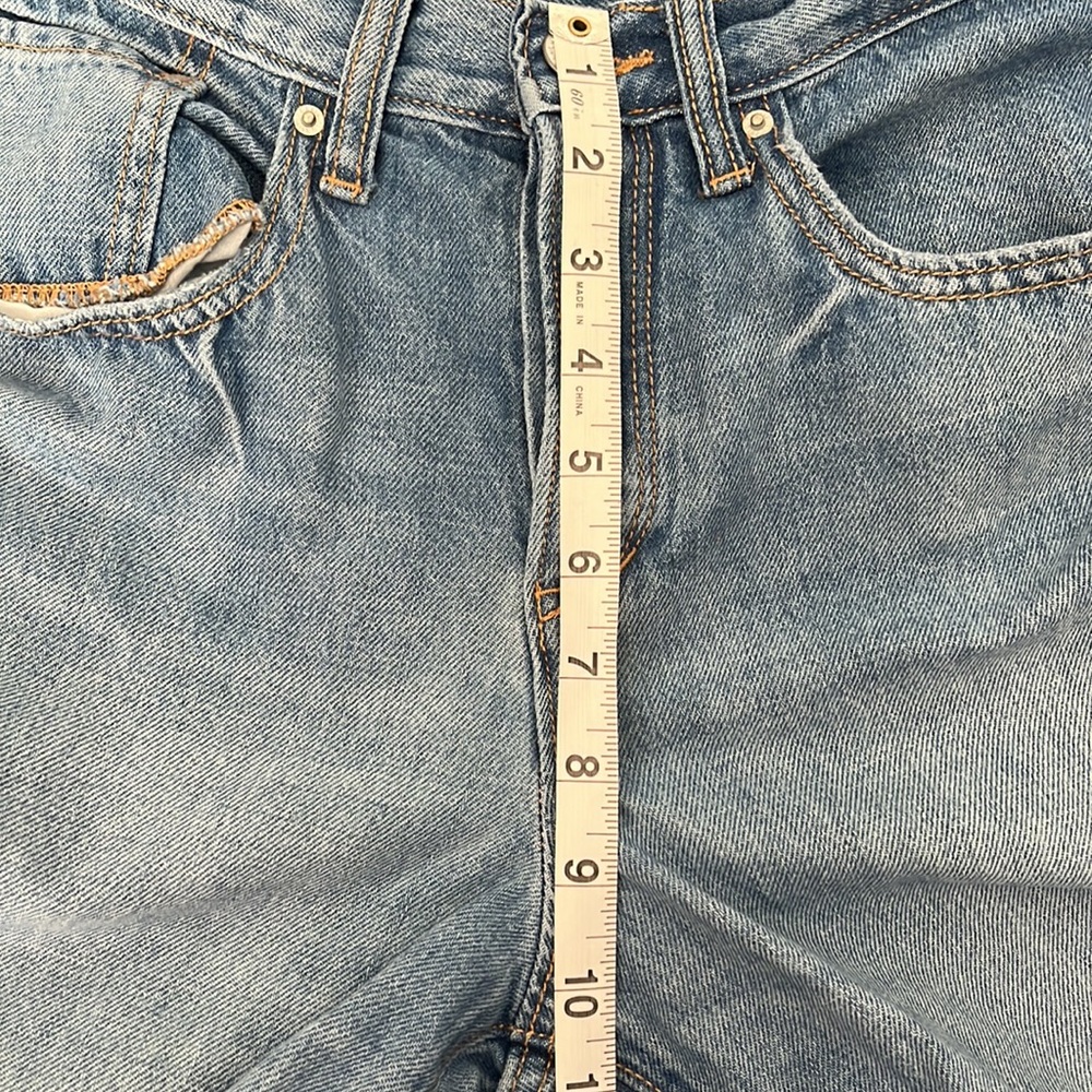 Old Navy High Rise Jeans - Picture 10 of 12